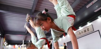 Cina: Cangzhou promuove turismo e cultura con progetti su arte acrobatica (2)