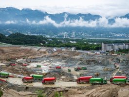 Cina: al via megaprogetto di navigazione sul fiume Yangtze (1)