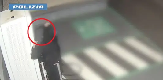 Tra Catania e Siracusa furti dalle colonnine elettriche, due arresti