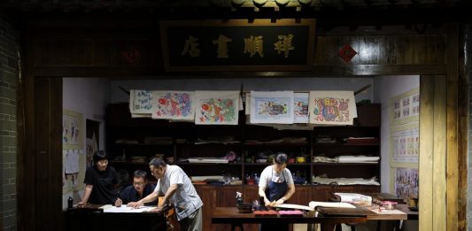 Cina: Hebei, prodotti culturali e creativi veicolano il fascino di Hengshui (2)