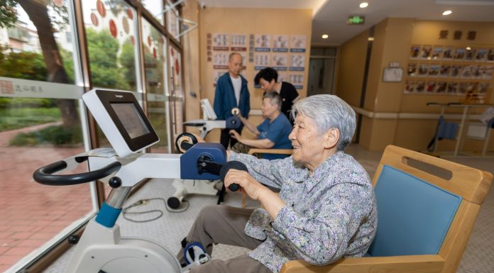 Cina: più tutele per minoranze, donne, bambini, anziani e persone con disabilità