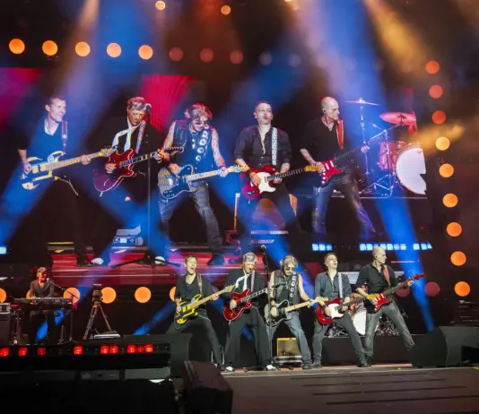 Ligabue apre ufficialmente all’Olimpico “La notte di certe notti”