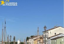 Alla Mille Miglia presenti due autovetture storiche delle Fiamme Gialle
