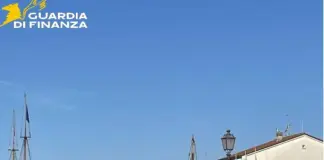 Alla Mille Miglia presenti due autovetture storiche delle Fiamme Gialle