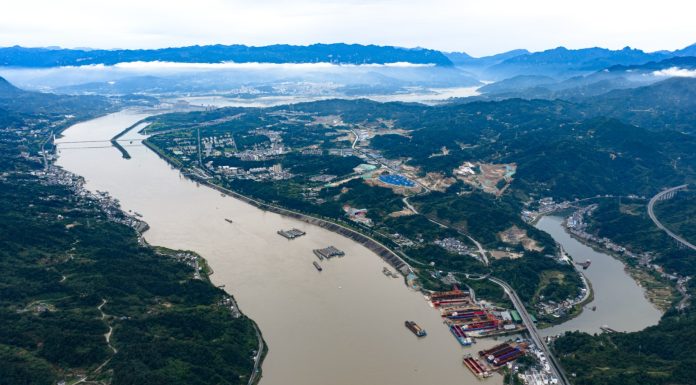Cina: progetto navigazione delle Tre Gole favorirà sviluppo in zona Yangtze