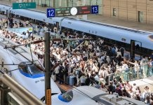 Cina: viaggi ferroviari record a 1,9 mld nei primi cinque mesi del 2026