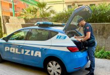 Catania, pedala scalzo e senza casco in tangenziale: individuato e sanzionato
