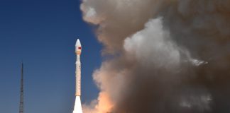 Cina: razzo Lijian-1 Y14 porta in orbita otto satelliti (3)