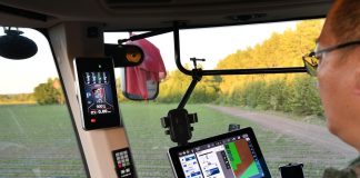 Cina: Heilongjiang usa macchinari smart per aumentare produzione di cereali (3)