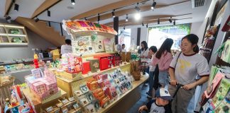 Cina: Jiaxing innova la tradizione degli zongzi (3)