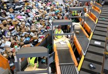 Cina: picco dell’attività logistica per festival dello shopping “618” (2)
