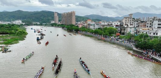 Cina: Fujian ospita competizioni per celebrare Dragon Boat Festival (3)