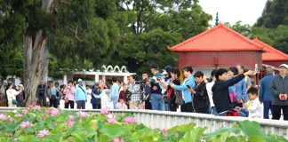 Cina: in corso in tutto il Paese le vacanze per il Dragon Boat Festival (1)