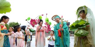 Cina: in corso in tutto il Paese le vacanze per il Dragon Boat Festival (2)