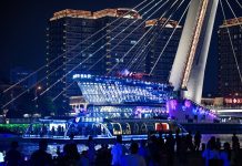 Cina: Tianjin, complesso commerciale sul fiume promuove economia notturna (2)