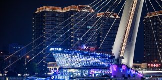 Cina: Tianjin, complesso commerciale sul fiume promuove economia notturna (2)