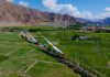 Cina: Xizang, installate 24 turbine per un progetto di energia eolica (2)