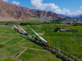 Cina: Xizang, installate 24 turbine per un progetto di energia eolica (2)