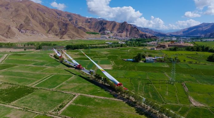 Cina: Xizang, installate 24 turbine per un progetto di energia eolica (2)