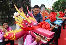 Cina: dragon boat artigianali tornano a casa e l’antica tradizione rivive (2)