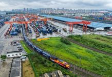 Trasporti: Chongqing potenzia treni merci Cina-Europa per export auto (2)