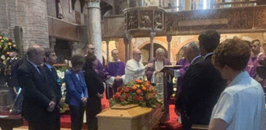 A Modena i funerali e l’ultimo saluto all’ex prefetto di Palermo Giancarlo Trevisone / Foto