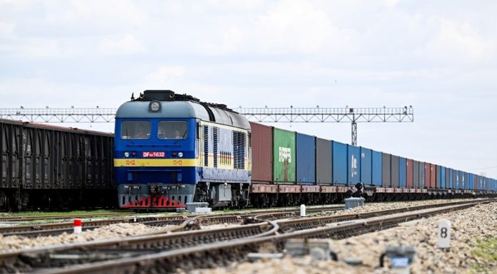 Trasporti: Erenhot ha gestito oltre 25.000 treni merci Cina-Europa (1)