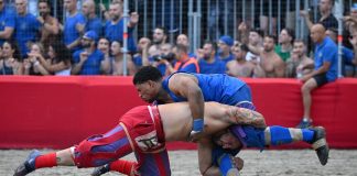 Firenze: le immagini della finale di Calcio Storico Fiorentino (3)