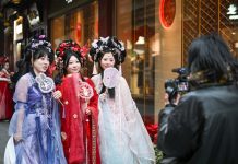 Cina: rapporto, turismo in entrata evolve da acquisto di beni a esperienze