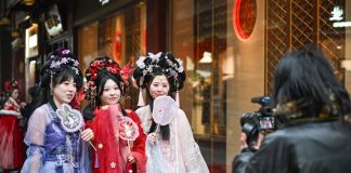 Cina: rapporto, turismo in entrata evolve da acquisto di beni a esperienze