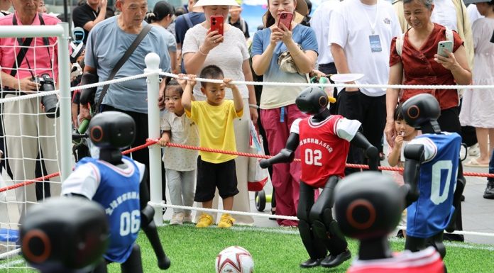 Cina: a Shenzhen il primo quartiere dei robot (2)