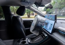 Cina co-elabora prima normativa globale per sistemi di guida automatizzata