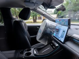 Cina co-elabora prima normativa globale per sistemi di guida automatizzata