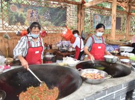 Cina: Guizhou, “sapori dei villaggi” valorizzano cucina e tradizione rurale (1)