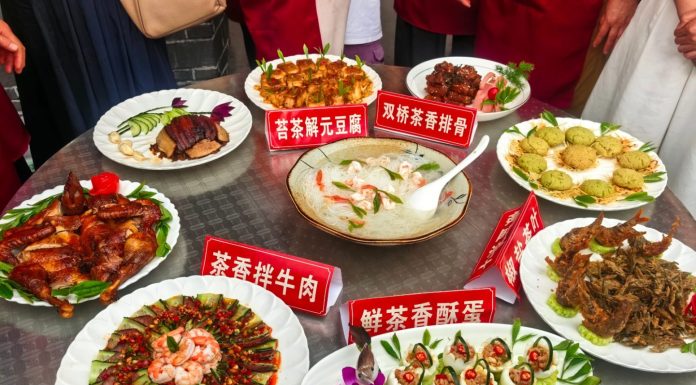 Cina: Guizhou, “sapori dei villaggi” valorizzano cucina e tradizione rurale (2)
