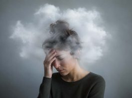 Brain fog e sovraccarico mentale: cresce la fatica mentale legata all’iperconnessione brain fog