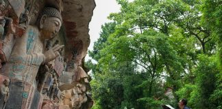 Cina: incisioni rupestri di Dazu superano un milione di visite (1)