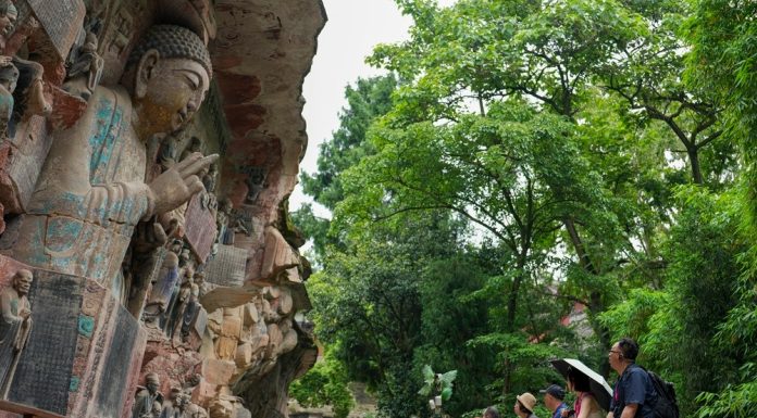 Cina: incisioni rupestri di Dazu superano un milione di visite (1)