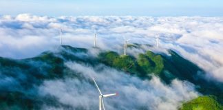 Cina: mare di nuvole dopo la pioggia nello Hunan (1)