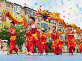 Cina: attività tradizionali in vista del Dragon Boat Festival (2)
