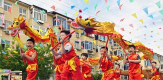 Cina: attività tradizionali in vista del Dragon Boat Festival (2)