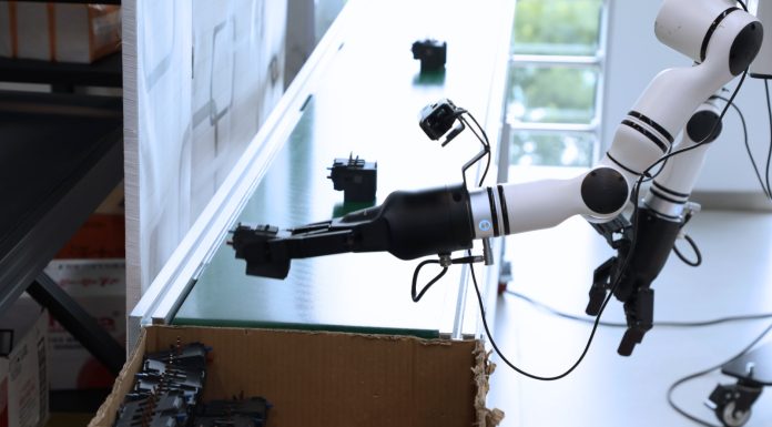 Cina: a Xiong’an si addestrano robot per l’IA incarnata (2)