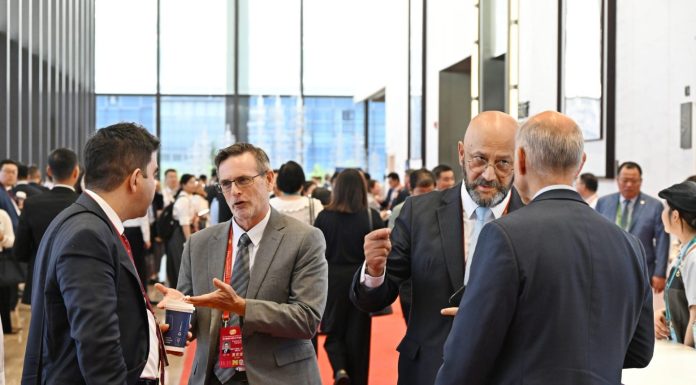 Cina: al via settimo Qingdao Multinationals Summit nello Shandong (1)
