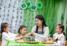 Cina: attività tradizionali in vista del Dragon Boat Festival (3)