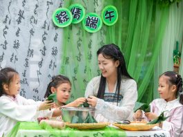 Cina: attività tradizionali in vista del Dragon Boat Festival (3)