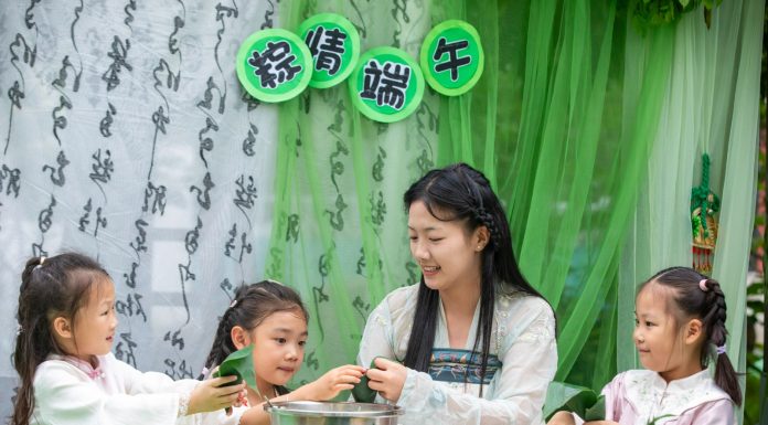 Cina: attività tradizionali in vista del Dragon Boat Festival (3)