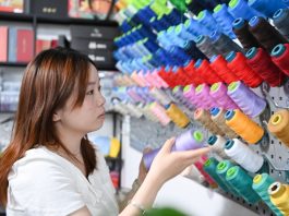 Cina: nel Guangxi la cultura popolare ispira moda e creatività (1)