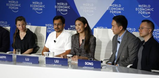 Cina: al Summer Davos Forum focus su tecnologie di frontiera (2)