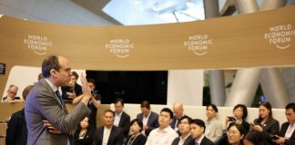 Cina: al Summer Davos Forum focus su tecnologie di frontiera (3)