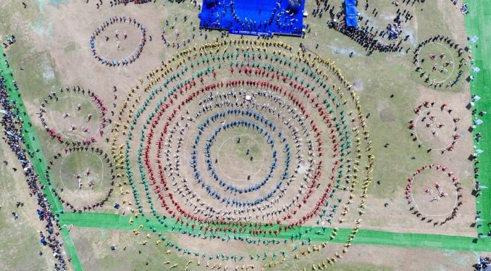 Cina: Xizang, Nagqu ospita un gala di danza Guozhuang (2)